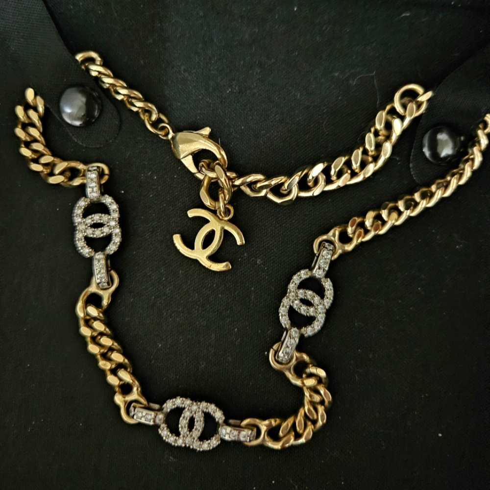 Chanel crystal cc gold link choker.